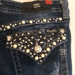 MISS ME Signature Bootcut Jeans, size 32, beautifully embellished